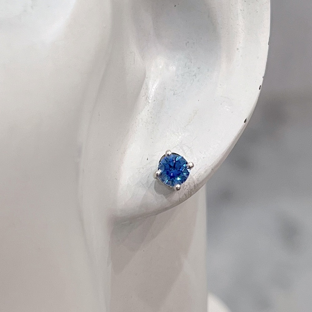 SWAROVSKI Zirconia Arctic Blue Sterling Silver Stud Earrings and Solitaire Ring - Picture 11 of 14